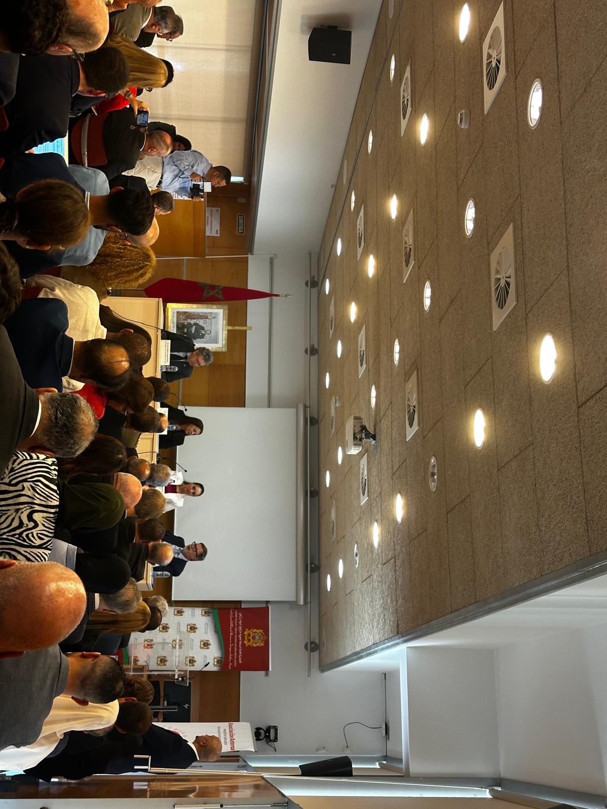 La Asociación Cultural Albarakat participó en la conferencia sobre Marruecos en Tarragona